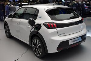 Elektrische Peugeot leasen - bijvoorbeeld de e-208